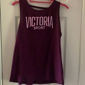 Victoria sport top